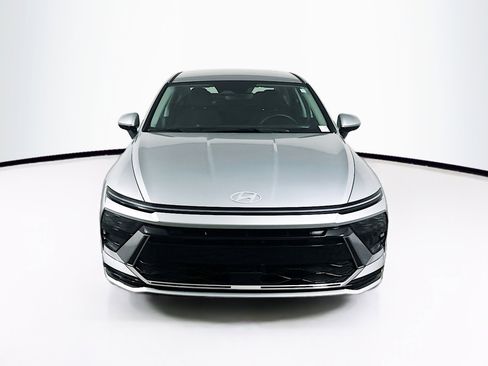 Used 2025 Hyundai Sonata SEL image 2