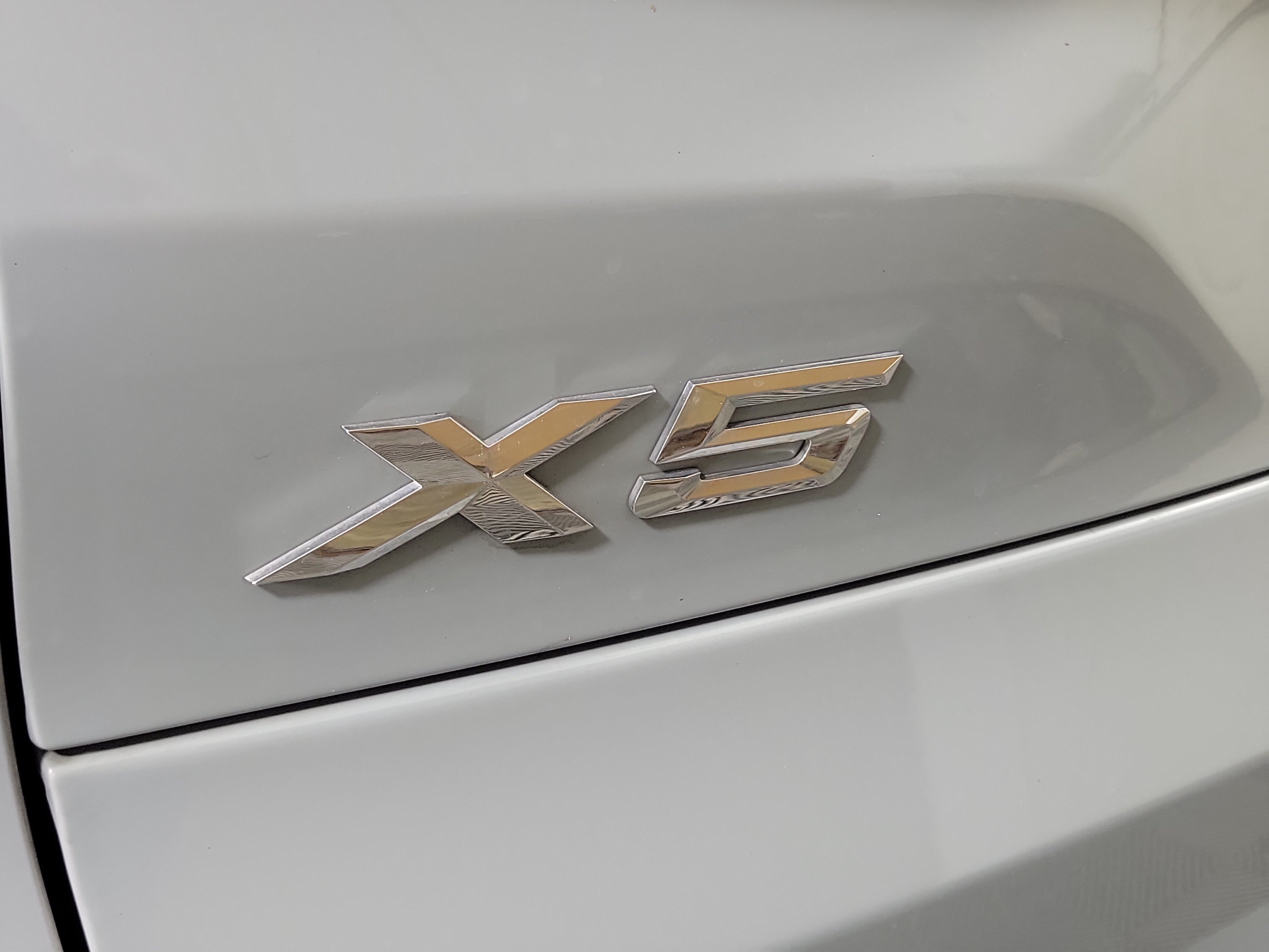 Certified 2024 BMW X5 xDrive40i w/ M Sport Package AWD/4WD image 7