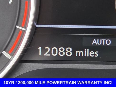 Used 2025 Nissan Rogue SV w/ Rock Creek Premium Package AWD/4WD image 22
