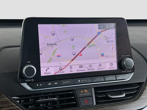 Used 2020 Nissan Altima 2.5 SL FWD image 21