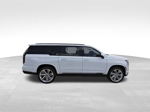 New 2026 Cadillac Escalade ESV Sport w/ Touring Package image 5