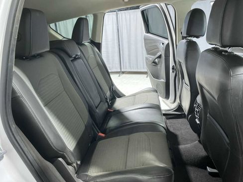 Used 2017 Ford Escape Titanium image 13