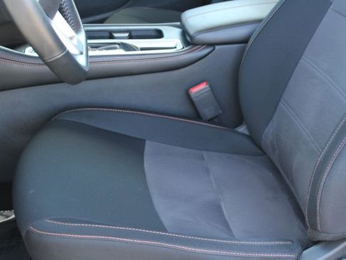 Used 2022 Nissan Sentra SR w/ Electronics Package FWD image 31