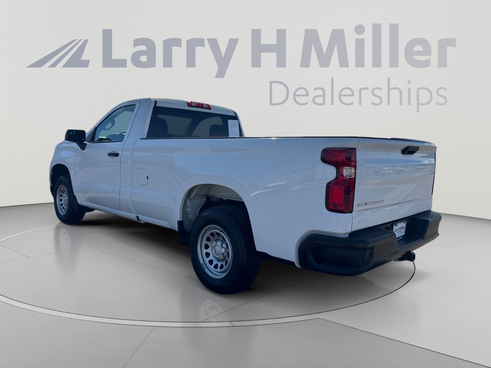 Used 2024 Chevrolet Silverado 1500 W/T w/ WT Convenience Package RWD image 3