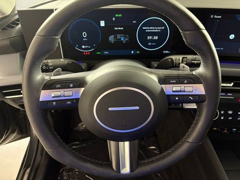 Used 2025 Hyundai Sonata Limited image 19