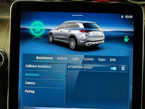 Certified 2025 Mercedes-Benz GLC 300 image 33