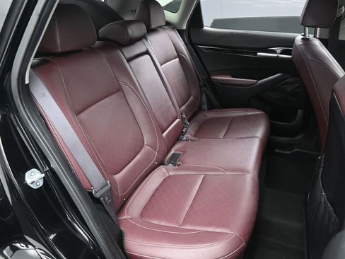 Used 2023 Kia Seltos SX w/ SX Sunroof Package image 30