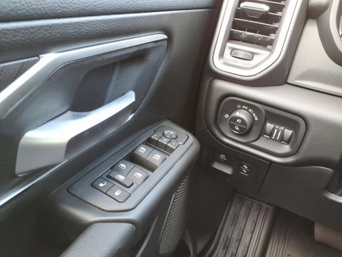 New 2026 RAM 1500 Big Horn AWD/4WD image 21