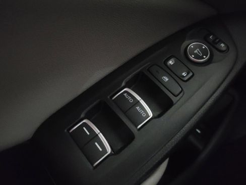 Used 2019 Honda Accord LX image 27