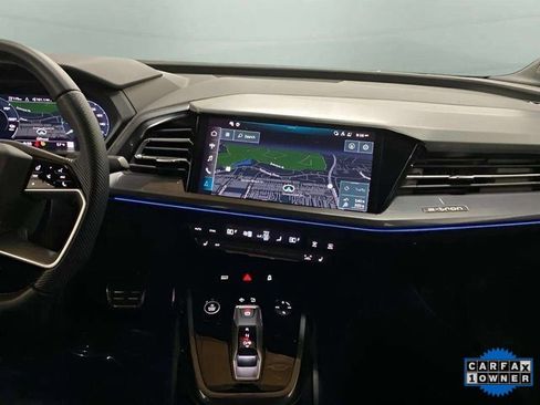 Used 2024 Audi Q4 e-tron Premium Plus w/ Premium Plus image 14