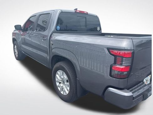 Certified 2024 Nissan Frontier SV w/ SV Convenience Package RWD image 11