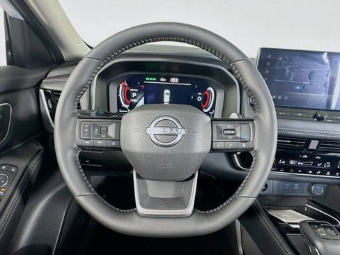 New 2026 Nissan Rogue Platinum w/ Platinum Premium Package image 10