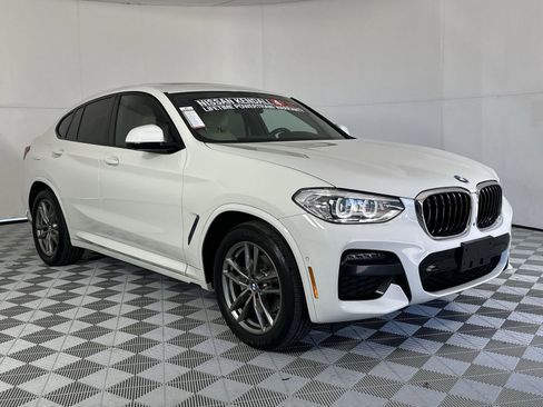 Used 2021 BMW X4 xDrive30i AWD/4WD image 2