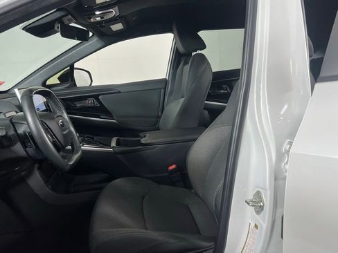 Used 2024 Subaru Solterra Premium image 18