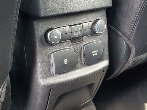 Used 2019 Ford Explorer Limited w/ Class III Trailer Tow Package AWD/4WD image 32