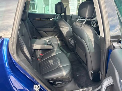 Used 2022 Maserati Levante GT AWD/4WD image 30