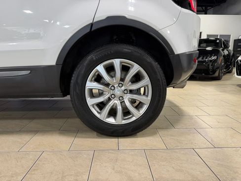 Used 2018 Land Rover Range Rover Evoque SE AWD/4WD image 33
