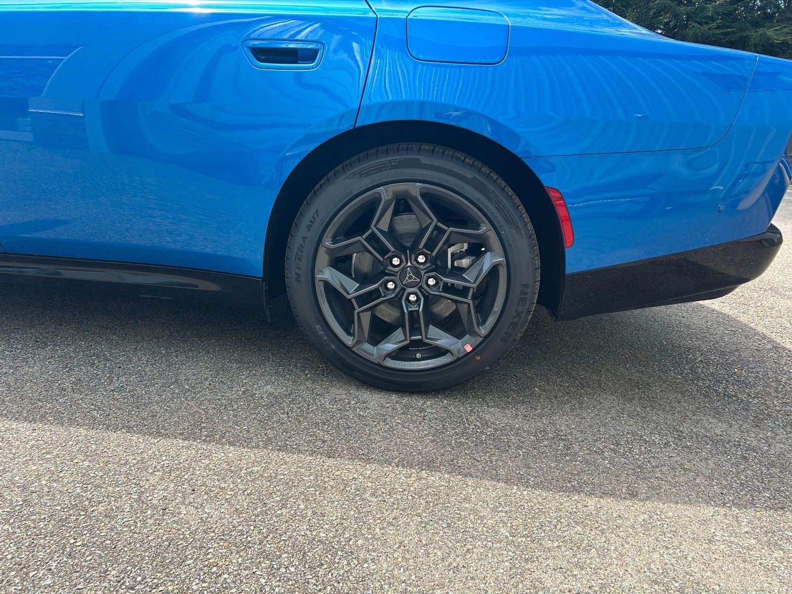 New 2026 Dodge Charger R/T AWD/4WD image 9