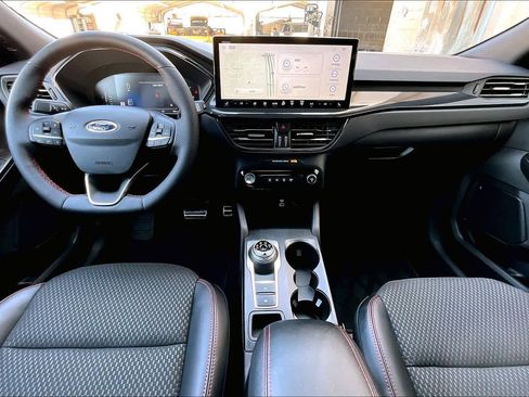 Used 2023 Ford Escape ST-Line w/ Tech Pack #1 image 19