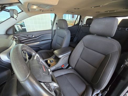 Used 2022 GMC Acadia SLE w/ Elevation Edition image 16