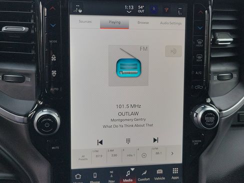 Used 2023 RAM 3500 Laramie image 25