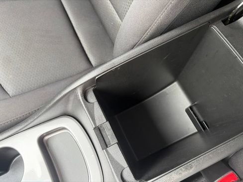 Used 2024 Chevrolet Malibu RS FWD image 26