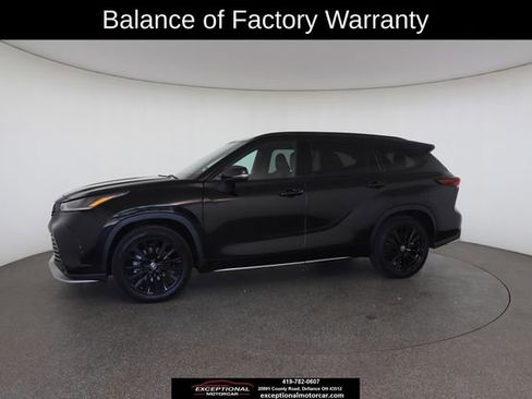 Used 2025 Toyota Highlander XSE AWD/4WD image 5