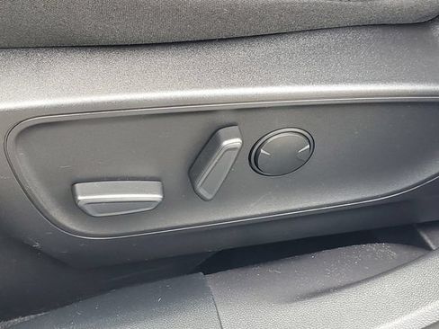 Certified 2023 Ford Escape Active AWD/4WD image 13