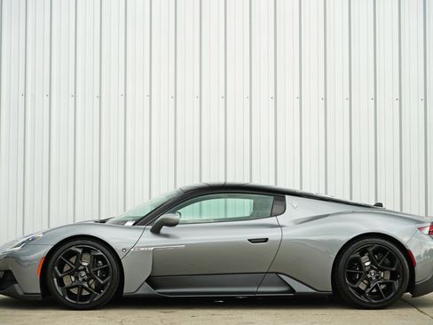 Used 2022 Maserati MC20 Coupe image 11