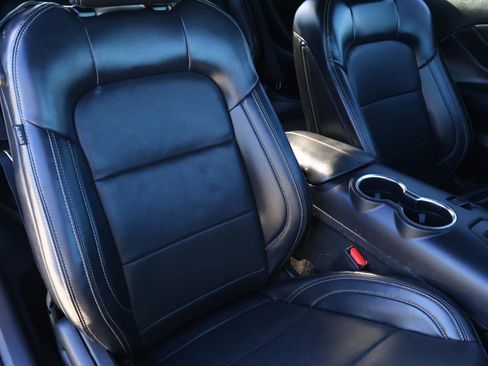 Used 2024 Ford Mustang GT Premium image 14