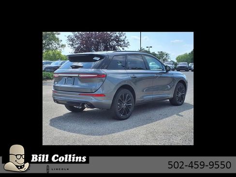 New 2025 Lincoln Corsair Reserve w/ Equipment Group 202A image 18