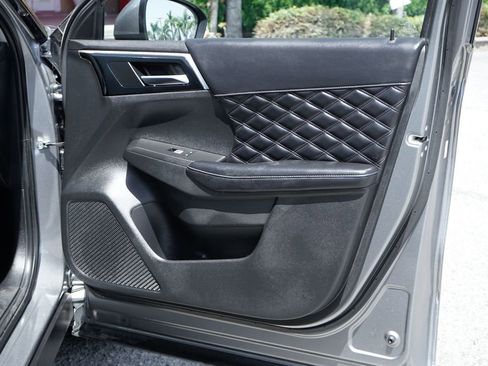 Used 2022 Mitsubishi Outlander SEL FWD image 40