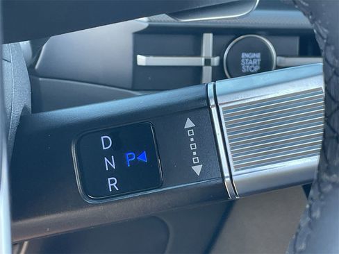 Used 2025 Hyundai Santa Fe SE image 28