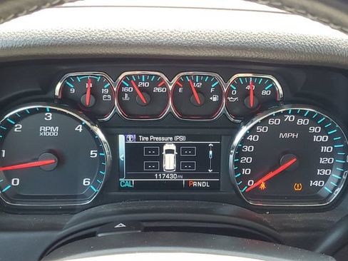 Used 2019 Chevrolet Tahoe LT AWD/4WD image 10