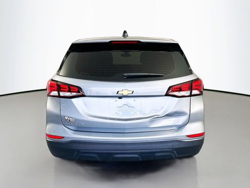 Used 2023 Chevrolet Equinox LS FWD image 6