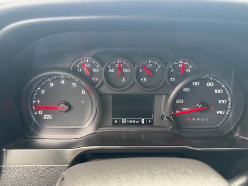 Used 2020 Chevrolet Silverado 1500 Custom Trail Boss w/ Custom Convenience Package AWD/4WD image 10