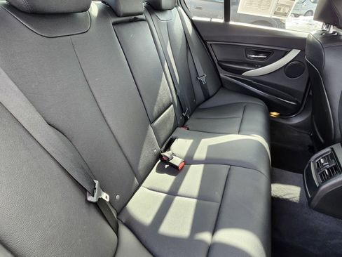Used 2015 BMW 320i Sedan image 22