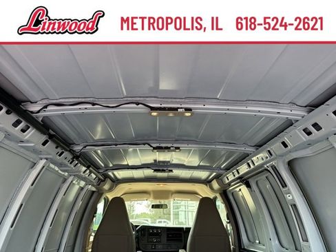 New 2025 GMC Savana 2500 w/ Driver Convenience Package image 16