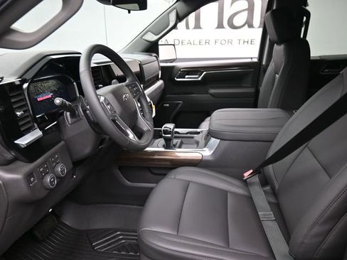 New 2026 Chevrolet Silverado 1500 LT Trail Boss w/ LT Trail Boss Premium Package image 8