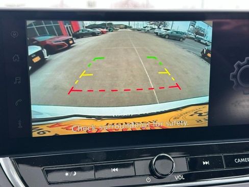 New 2025 Nissan Altima 2.5 SV w/ SV Premium Package image 15