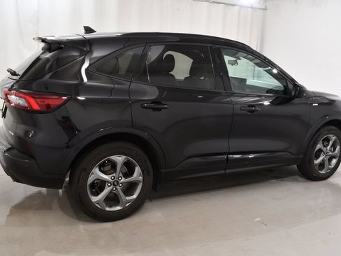 Used 2024 Ford Escape ST-Line w/ Tech Pack #1 AWD/4WD image 11