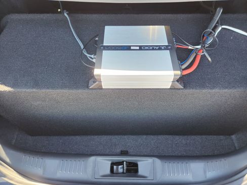 Used 2024 Ford Mustang GT Premium image 36