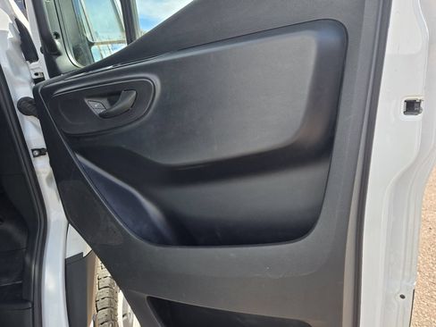 Used 2024 Mercedes-Benz Sprinter 2500 image 21