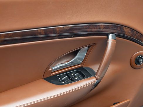 Used 2018 Maserati GranTurismo MC RWD image 25