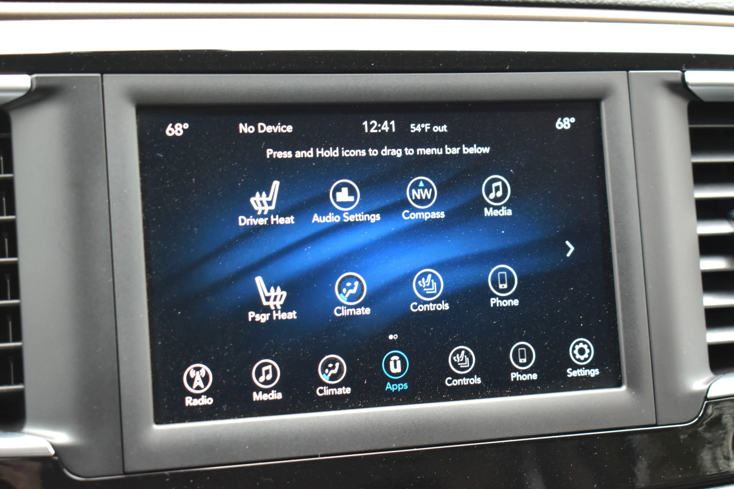 Used 2018 Chrysler Pacifica Touring-L FWD image 60