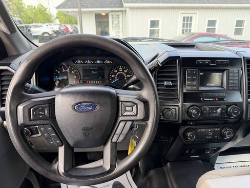 Used 2015 Ford F150 XL w/ Equipment Group 101A Mid AWD/4WD image 11