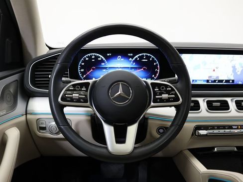 Certified 2023 Mercedes-Benz GLS 450 4MATIC image 20