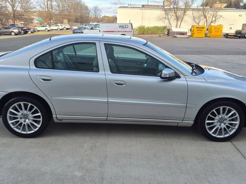 Used 2007 Volvo S60 2.5T image 8