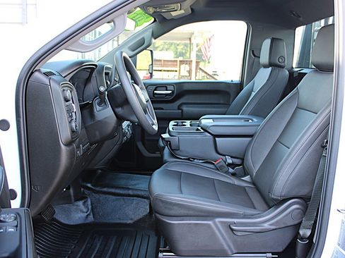 Used 2024 Chevrolet Silverado 3500 W/T w/ Snow Plow Prep Package image 20