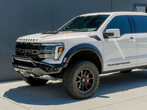 Used 2025 Ford F150 Raptor AWD/4WD image 20